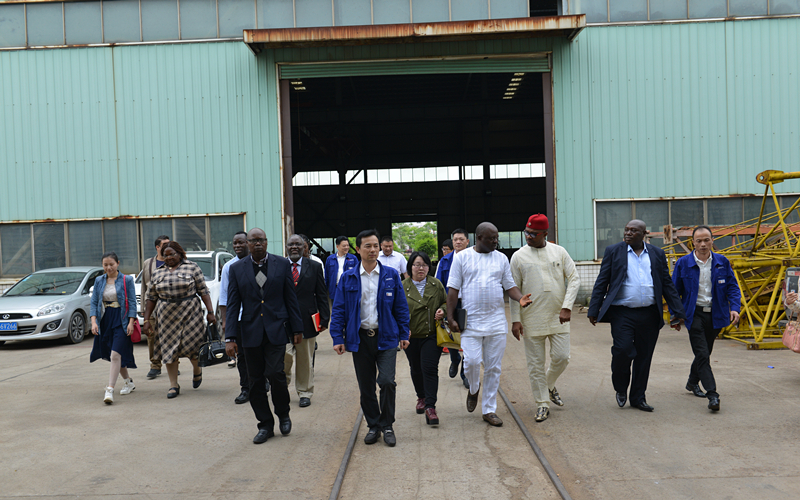 尼日利亞考察團(tuán)來湘潭考察工廠